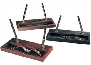 Executive-Double-Leather-Pen-Stand2.jpg